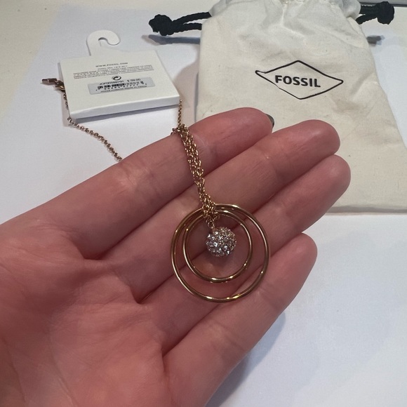 NWT Rose Gold Fossil Necklace - Picture 4 of 7